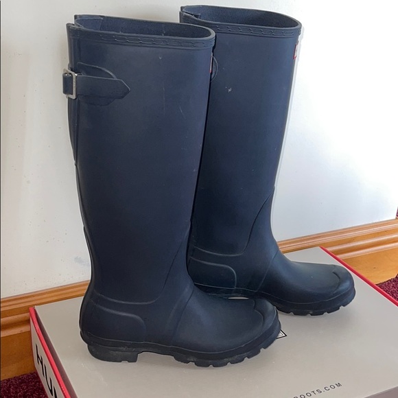 Navy,Tall,Matte, Hunter Boot, Size 7 with back adj - Picture 7 of 9